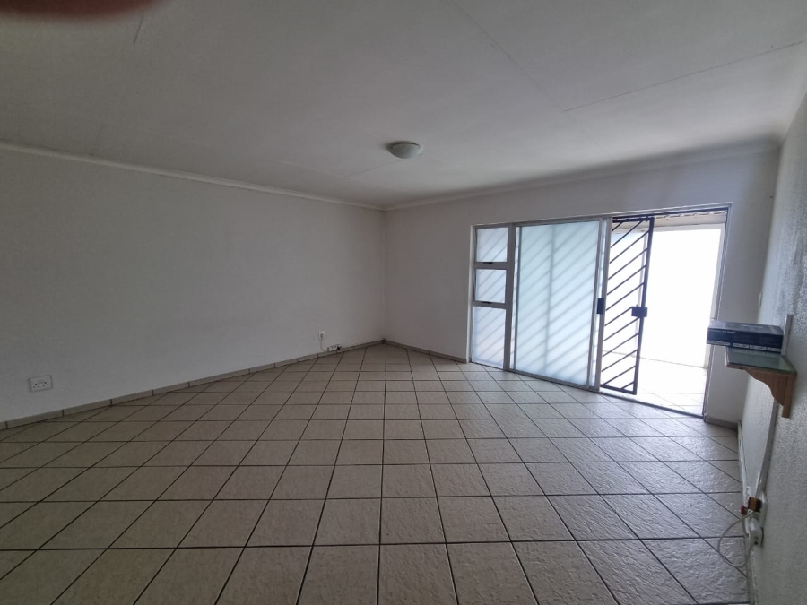 3 Bedroom Property for Sale in Edge On the Vaal Free State